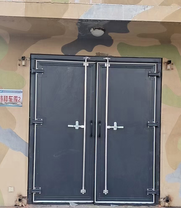 城北工业平开门