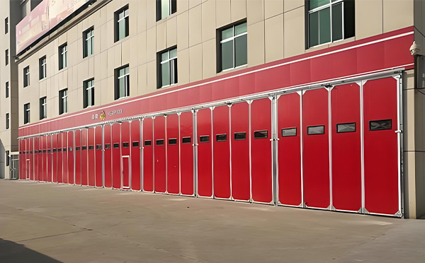 城北工业推拉门厂家提醒大家今日有雨记得外出带伞