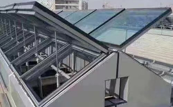 电动城北排烟窗适合安装在什么地方