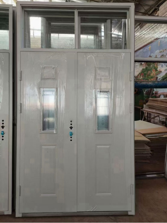 城北学校教室门