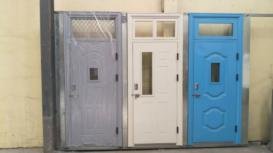 城北学校教室门 城北学校教室门